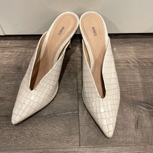 Schutz Shoes White Leather Pointy Mule Heels 9.5